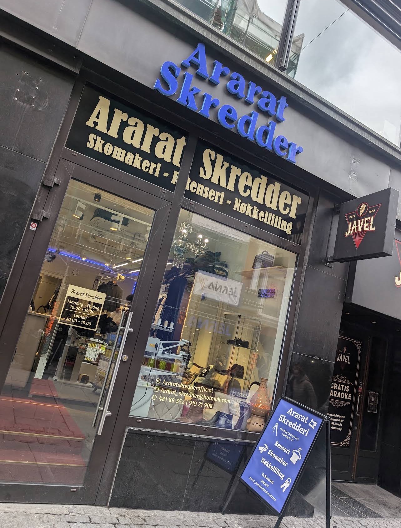 Bag drop-off at Ararat Skredder Oslo, Oslo